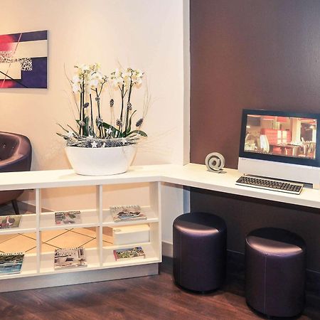 Mercure Lyon Est Chaponnay Eksteriør bilde