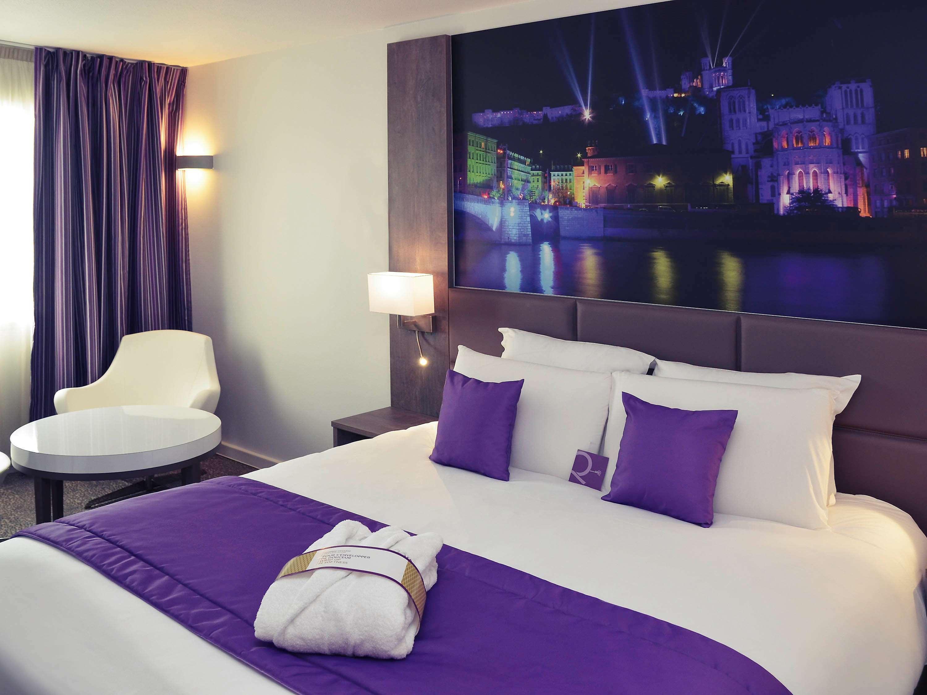 Mercure Lyon Est Chaponnay Eksteriør bilde