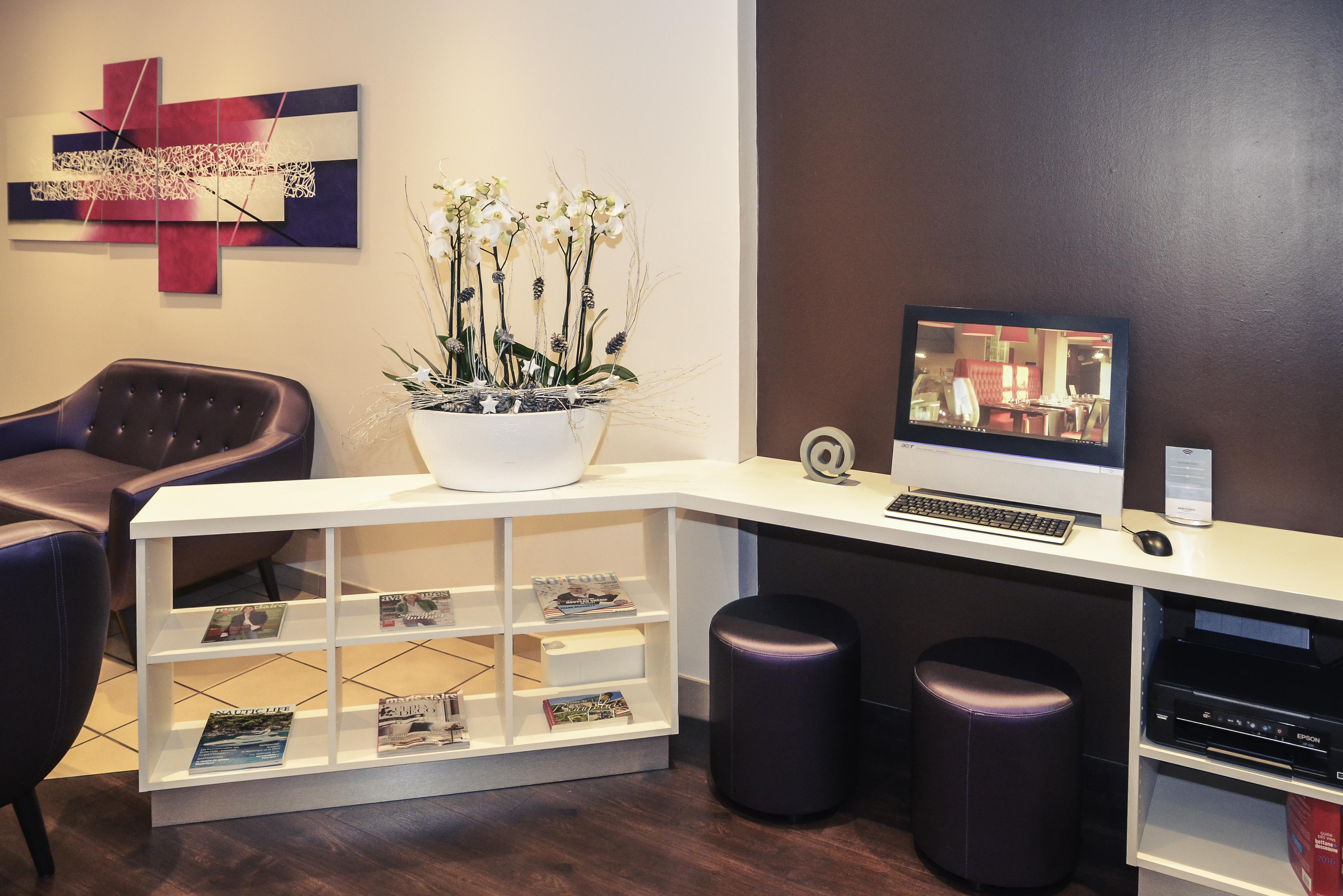 Mercure Lyon Est Chaponnay Eksteriør bilde