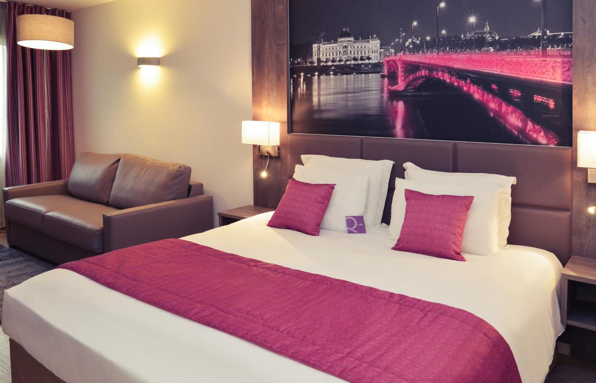Mercure Lyon Est Chaponnay Eksteriør bilde