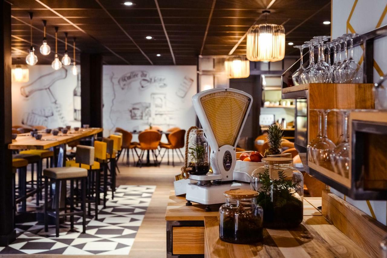Mercure Lyon Est Chaponnay Eksteriør bilde