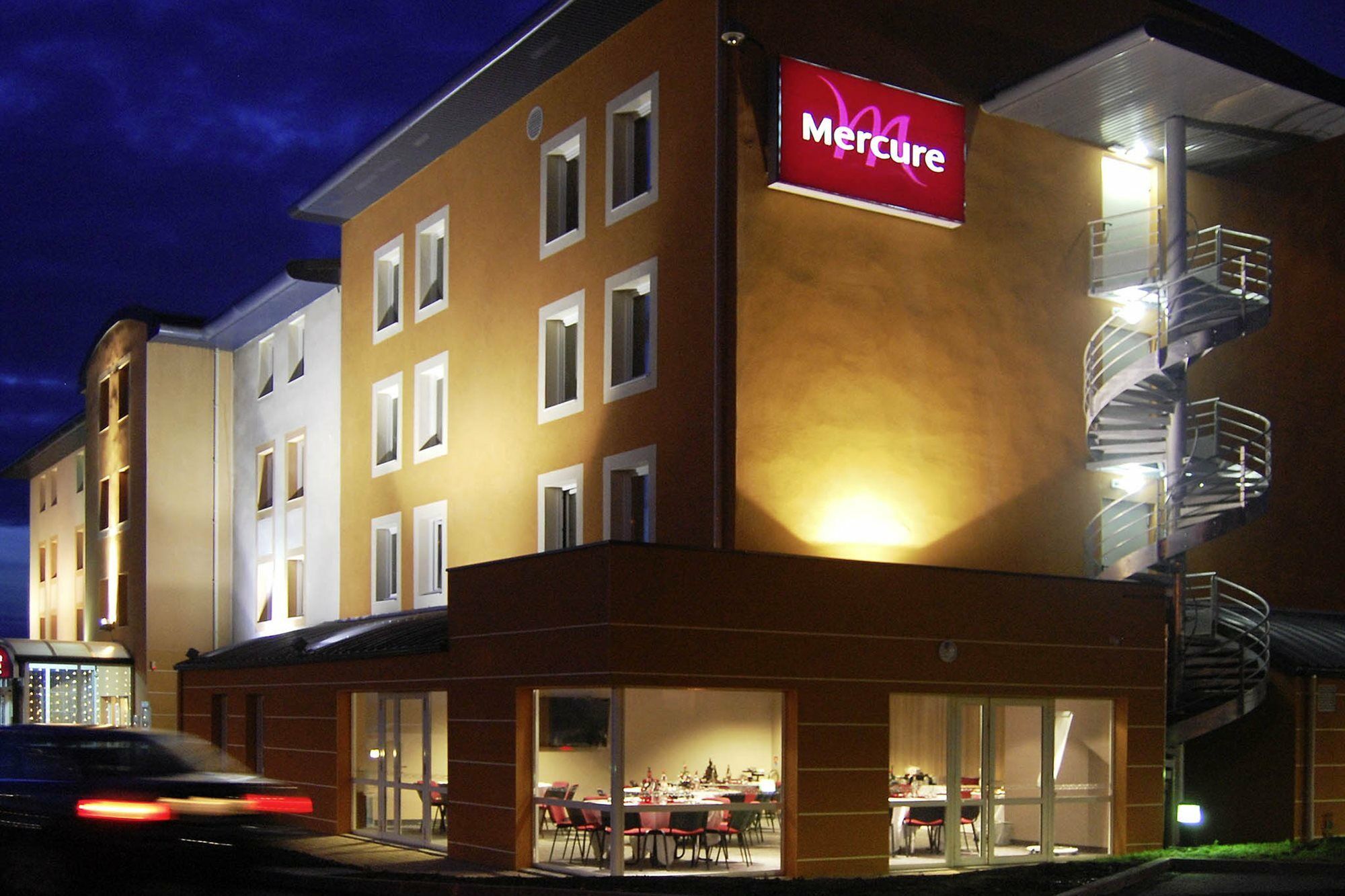 Mercure Lyon Est Chaponnay Eksteriør bilde